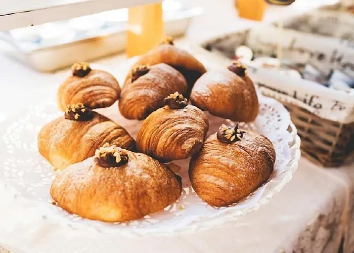 فندق مبيت وإفطار De La