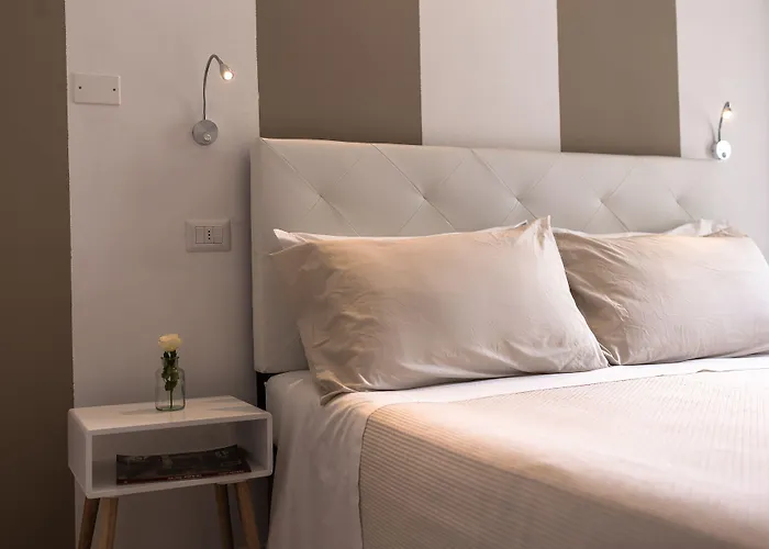 De La Bed & Breakfast Cattolica