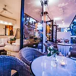 De La 3* Cattolica