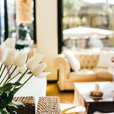 לינה וארוחת בוקר De La קאטוליקה