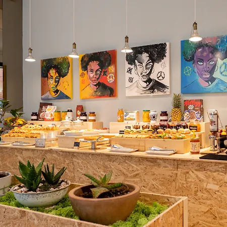 De La לינה וארוחת בוקר קאטוליקה