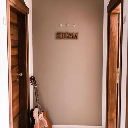 De La Frühstückspension 3*