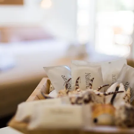 De La לינה וארוחת בוקר 3*