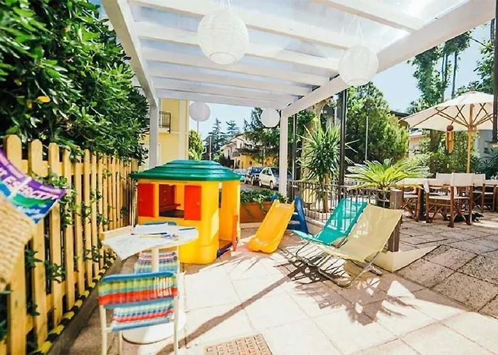 Bed and Breakfast De La Κατόλικα