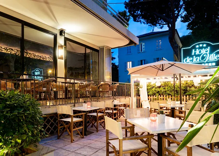 De La Bed & Breakfast Cattolica